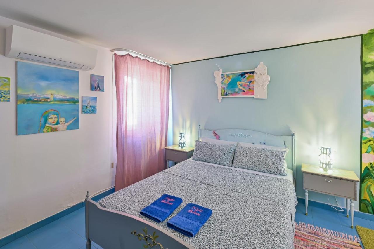 Night Galleria Holiday Home - Bed & Art In Burano - The Pink House Zewnętrze zdjęcie