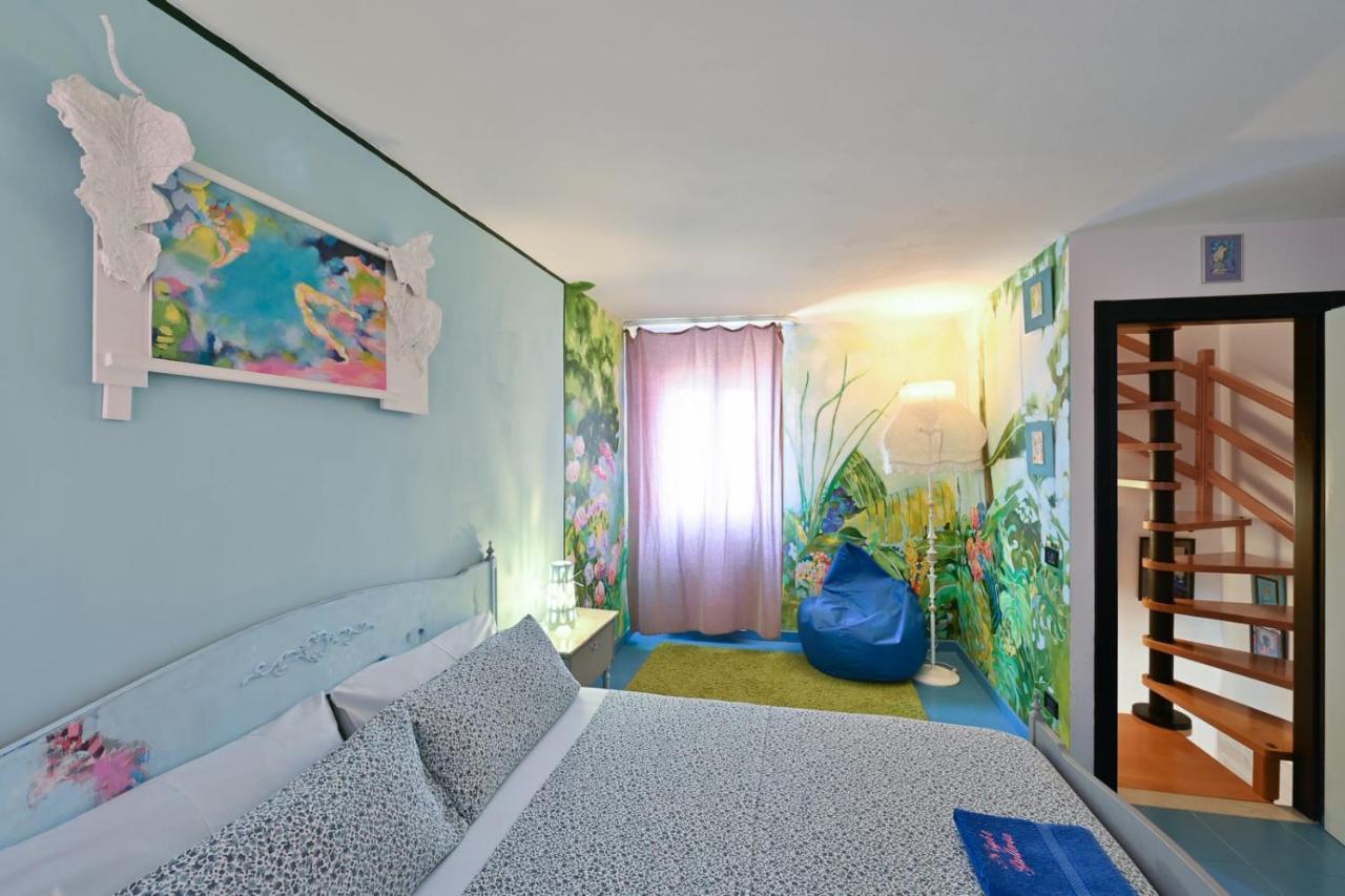 Night Galleria Holiday Home - Bed & Art In Burano - The Pink House Zewnętrze zdjęcie