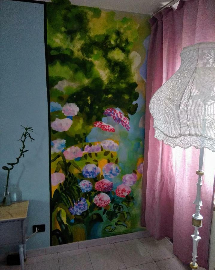 Night Galleria Holiday Home - Bed & Art In Burano - The Pink House Zewnętrze zdjęcie